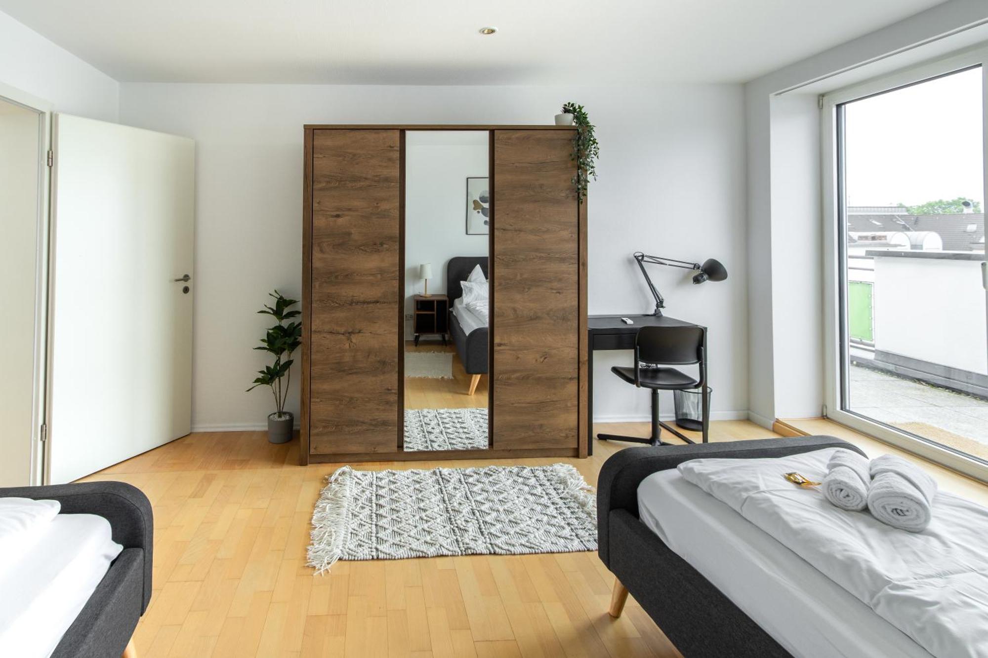 Penthouse-Maisonette - City Center, Highspeed Internet, Garage Worms Exterior photo